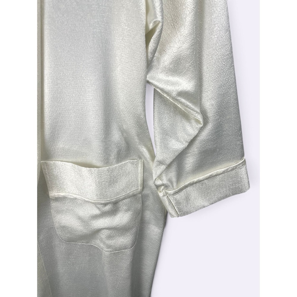Vintage Victorias Secret Gold Label White Satin Robe Shawl Collar M/L - Picture 4 of 5